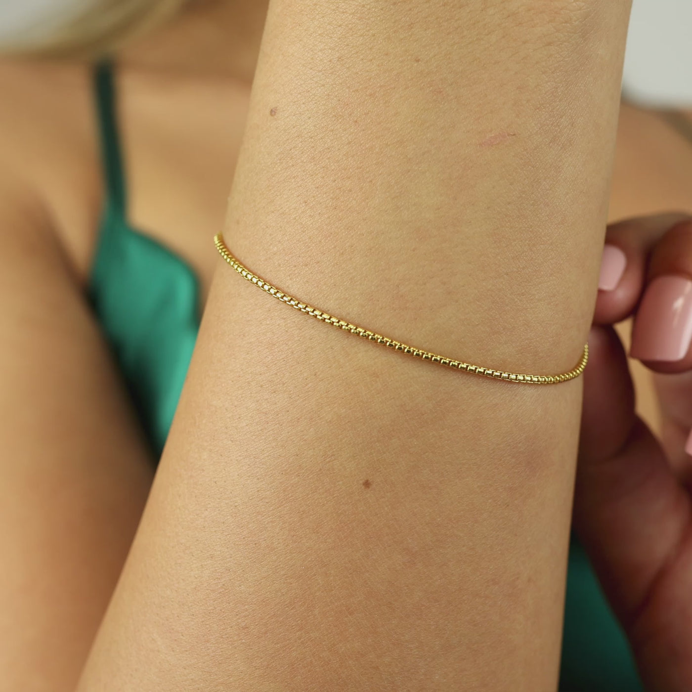 Modern Simple Minimalist Jewelry Women's Bracelet thin Slick Round box chain 1.3mm 18k Gold Layered on 925 Sterling Silver  