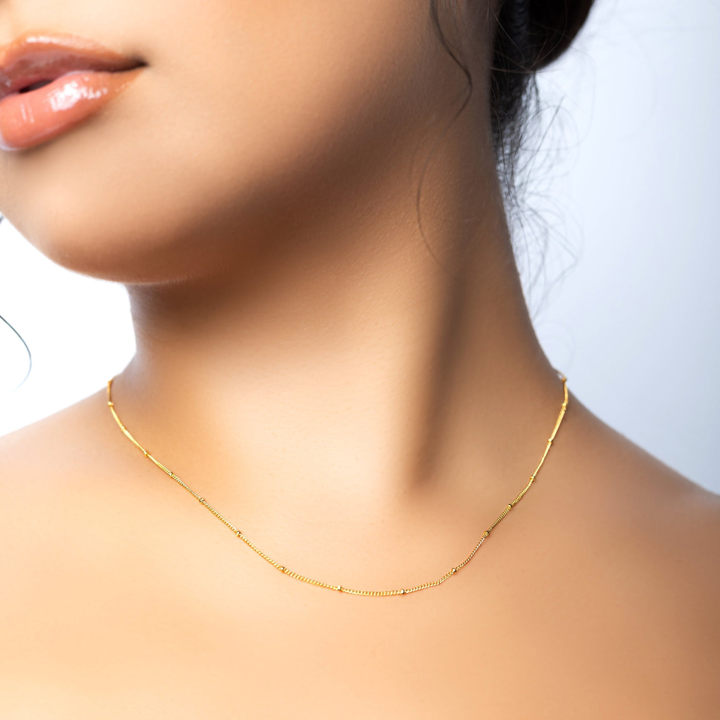 Modern Minimalist Jewelry Women's Necklace Choker Satellite baby curb chain 18k Gold layered on 925 Sterling Silver