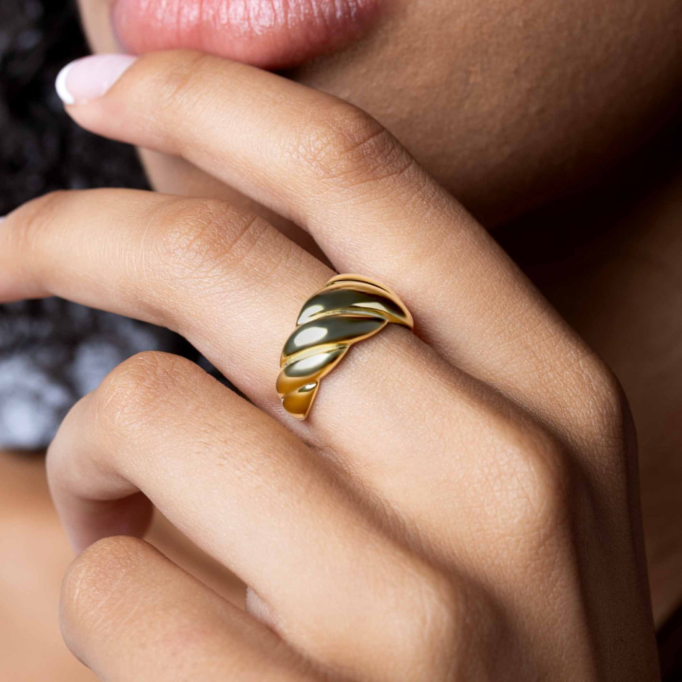 Croissant Bold Ring